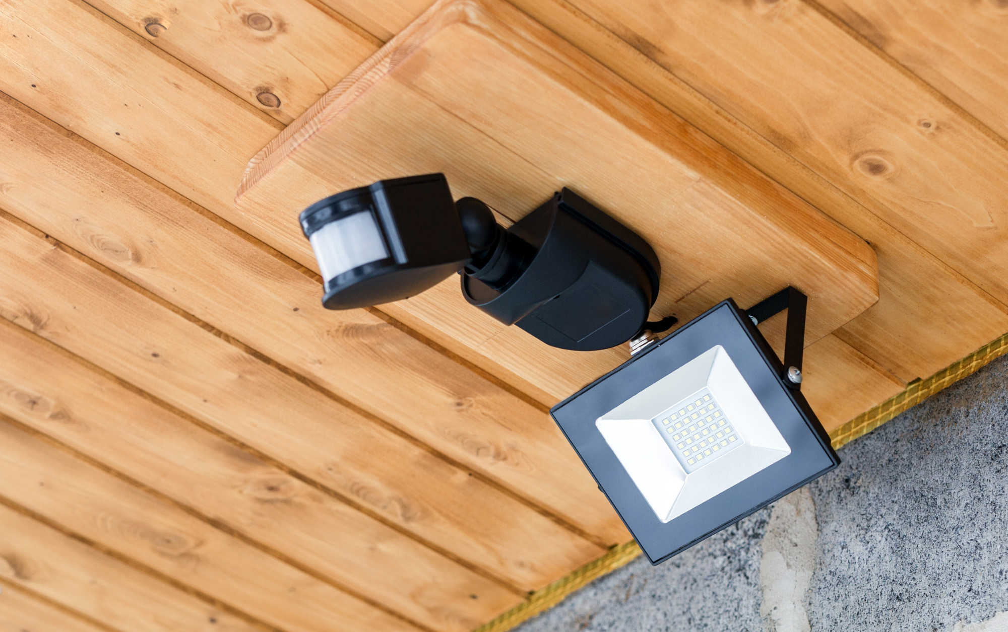 unaproved outdoor lighting